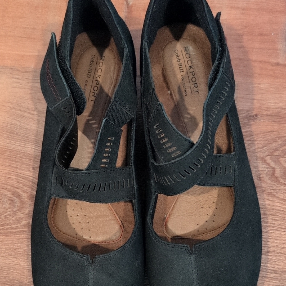 Rockport Women's Black Flats with Cutout Design